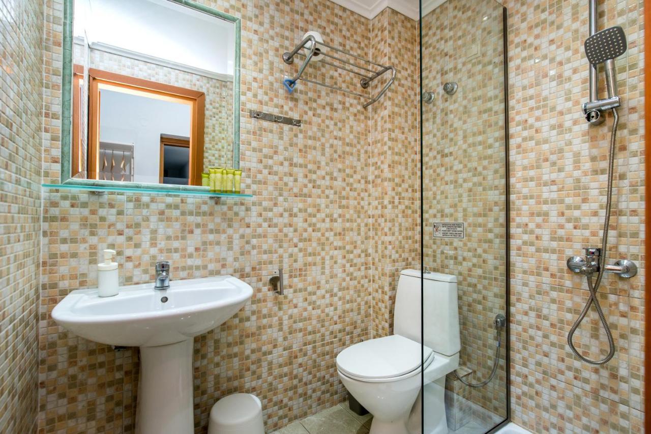 Discovery Hotel Ліменарія Екстер'єр фото